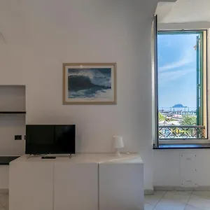 Pieno Centro, Vista Mare, 30 Metri Dalla Appartamento
